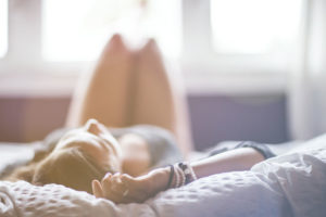 如何让女性达到强烈的性高潮？